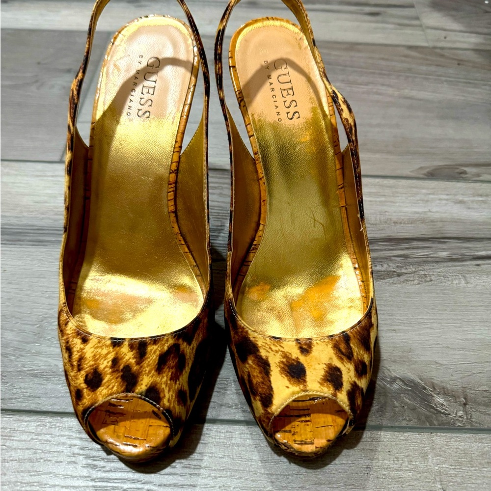 Guess stiletto multi color slingback